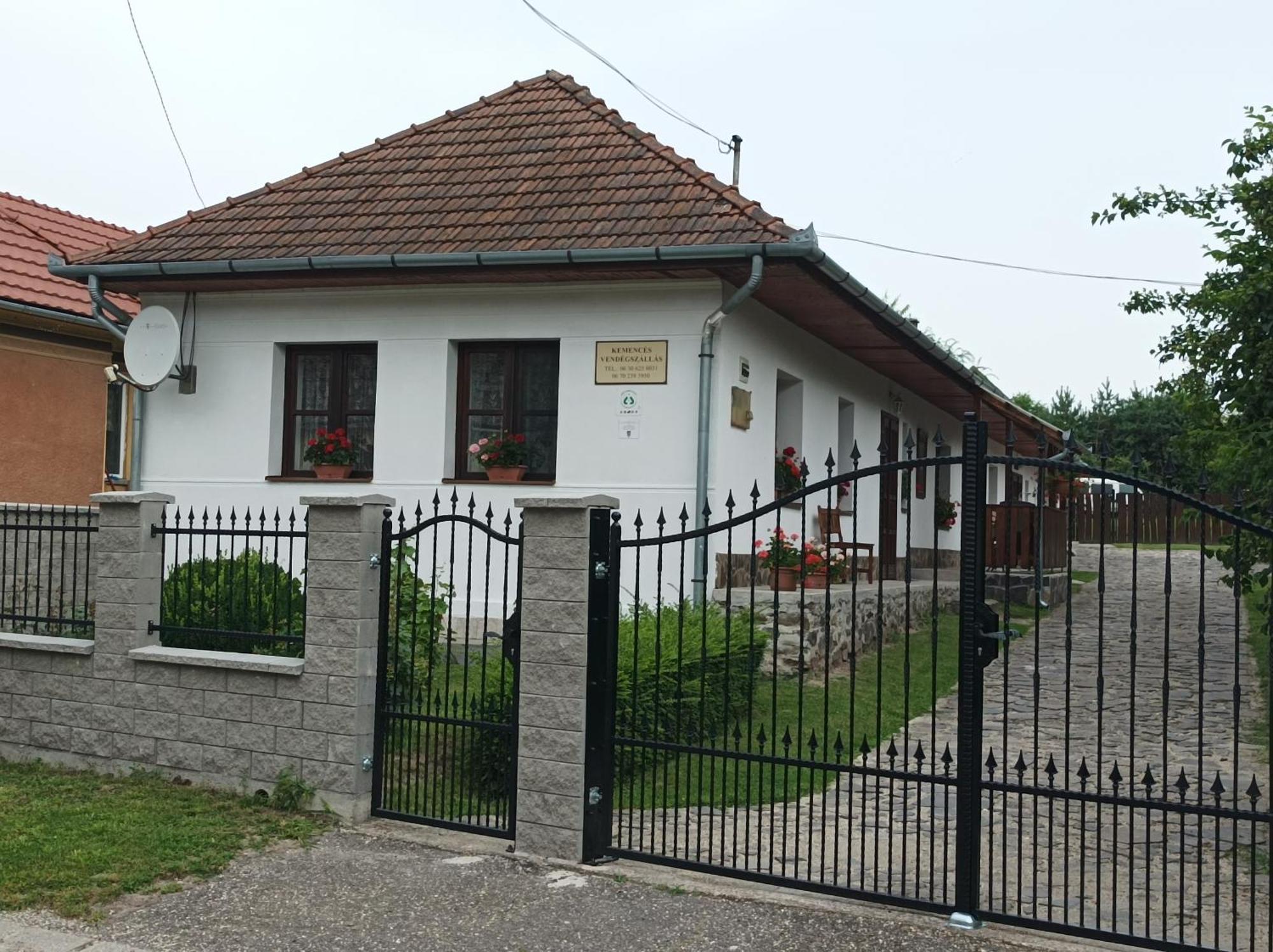 Kemencés Vendégház Mikohaza Exterior foto
